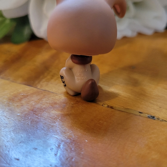 Littlest Pet Shop LPS #1766 Bunny Rabbit Brown Blue Eyes 2007 - Picture 6 of 12